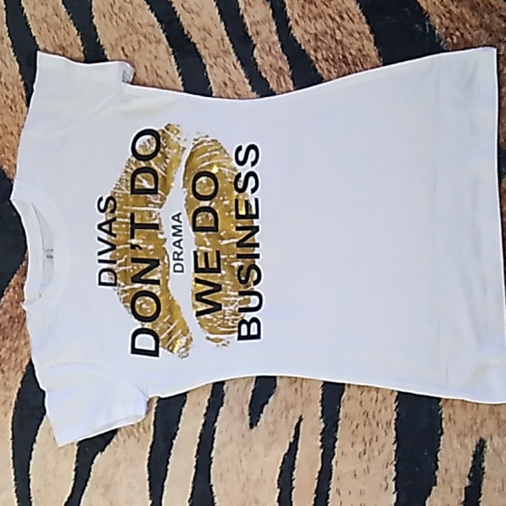 Divas Don't Do Drama Black, White, and Metallic Gold T-shirt - Small